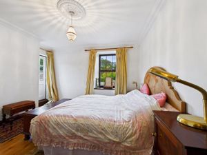 Photo 35- click for photo gallery